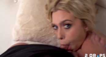 Jill Kassidy suratına koca fışkı yedirip zevkle siliyor